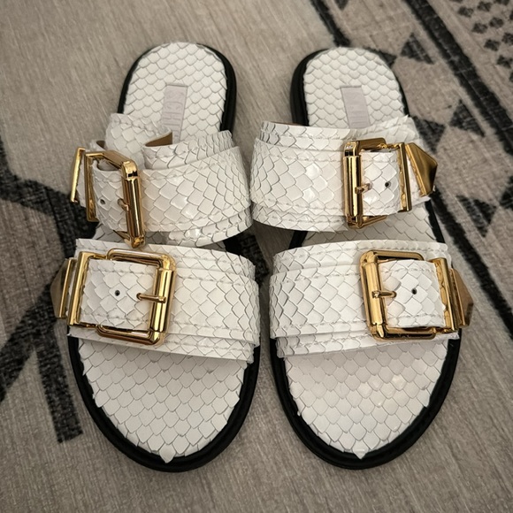 Snake-Pattern Slide Sandals - Picture 4 of 11